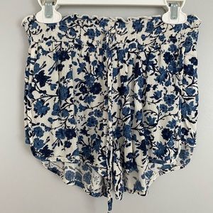 Women’s American Eagle Outfitters Shorts